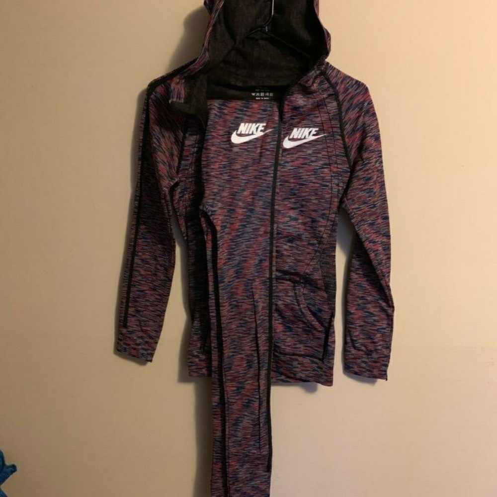 Jogging suit